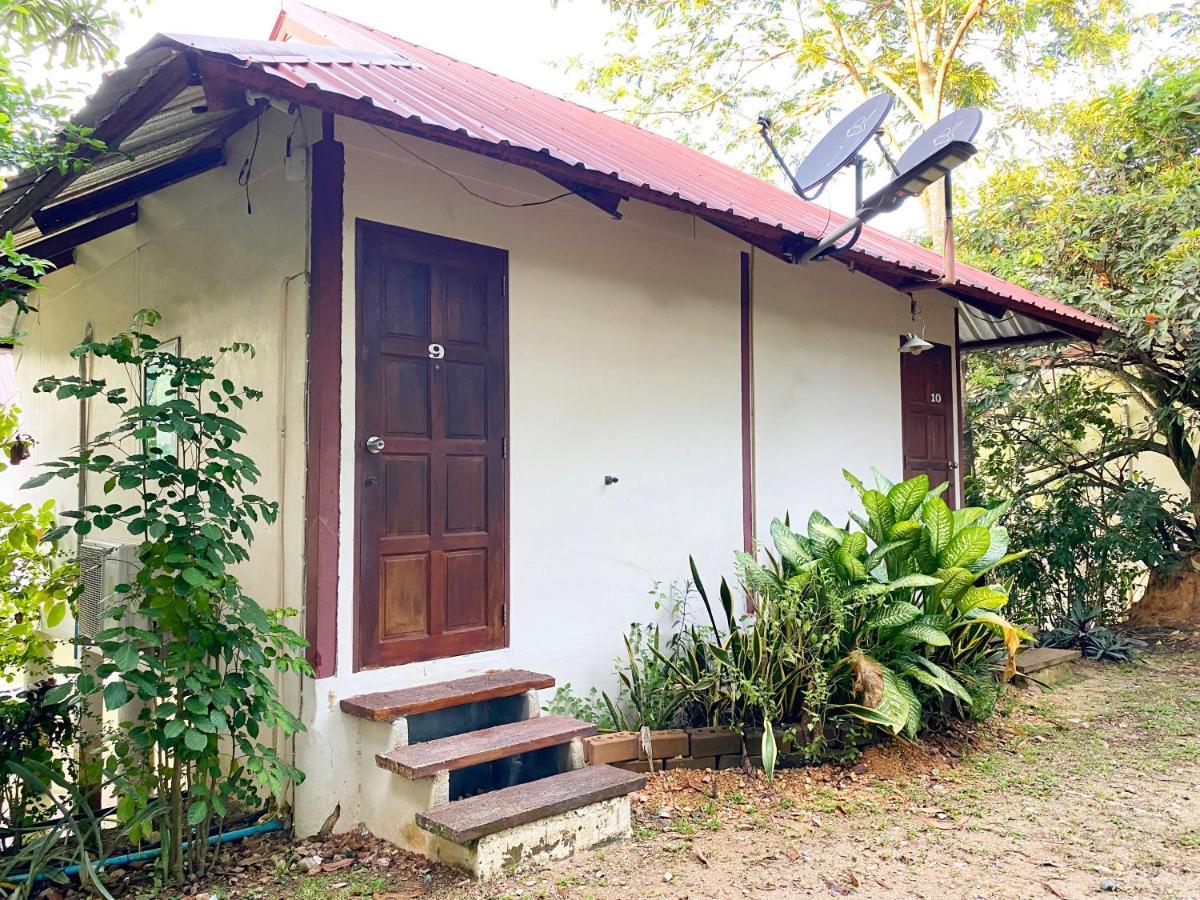 Banpak Suankaew Talaynoi Hotel Phatthalung Exterior photo